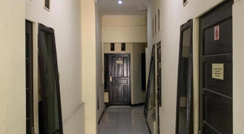 Sawojajar Inn Μαλάνγκ Εξωτερικό φωτογραφία